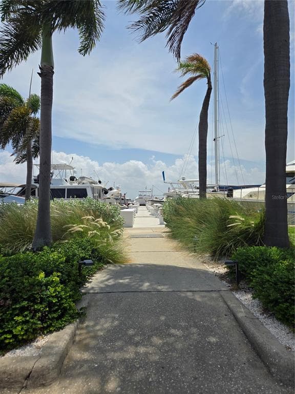2800 HARBOURSIDE DRIVE # D-16, LONGBOAT KEY, FL 34228