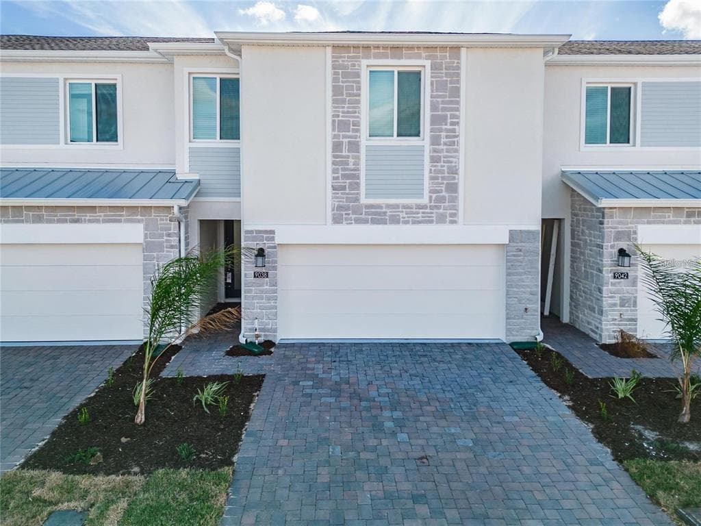 9038 MULLIGAN ISLAND LANE, DAVENPORT, FL 33896