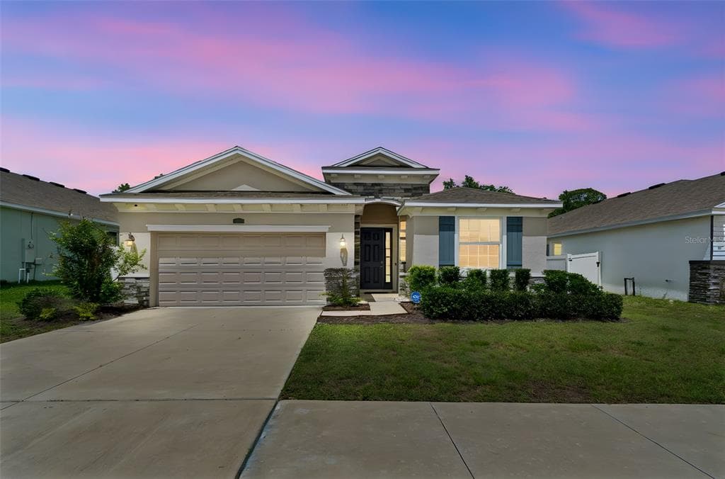 35977 MORSE WILLOW COURT, ZEPHYRHILLS, FL 33541
