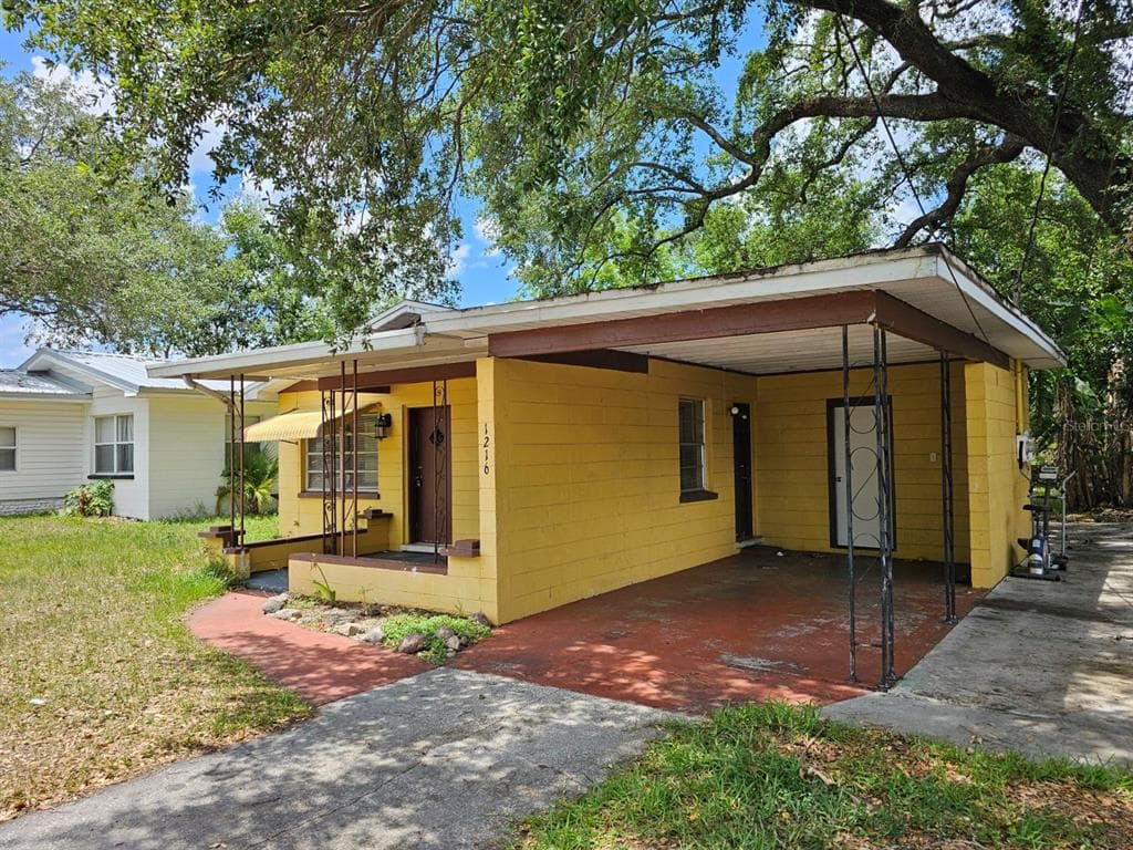 1216 E MYRTLE STREET, LAKELAND, FL 33801
