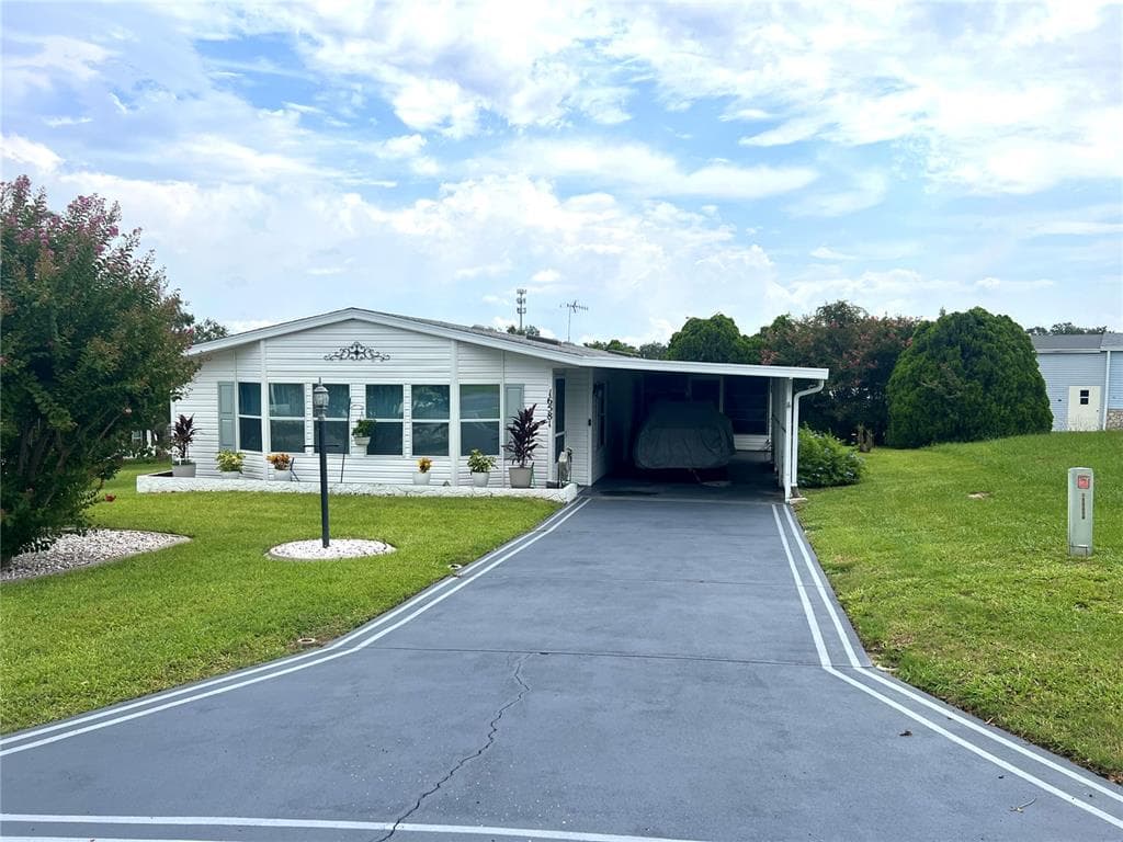 16581 SE 96TH AVENUE, SUMMERFIELD, FL 34491