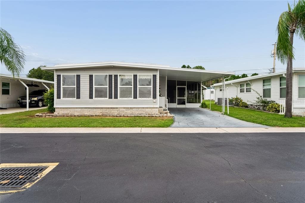 2000 E BAY DRIVE # 25, LARGO, FL 33771