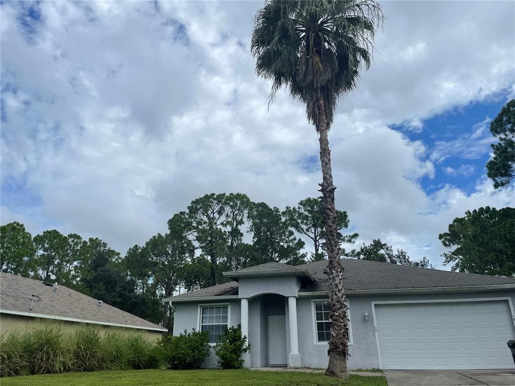 1818 GOVERNOR AVENUE, NORTH PORT, FL 34288