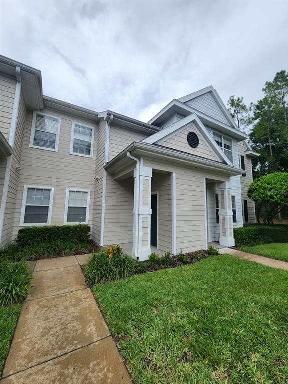 142 SOUTHERN PECAN CIRCLE # 204, WINTER GARDEN, FL 34787