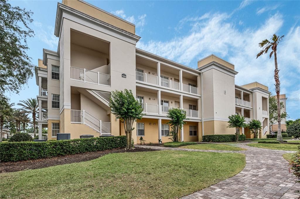 7505 MOURNING DOVE CIRCLE # 303, REUNION, FL 34747
