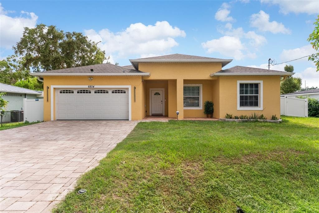 6804 N HIMES AVENUE, TAMPA, FL 33614