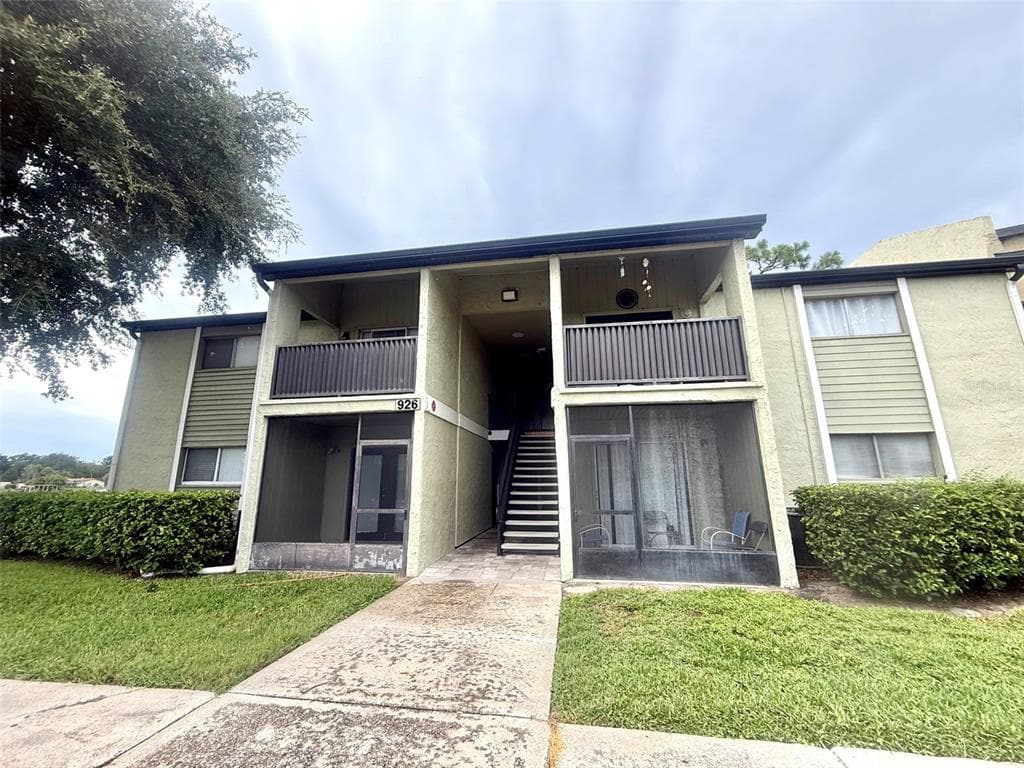 926 LAKE DESTINY ROAD # F, ALTAMONTE SPRINGS, FL 32714