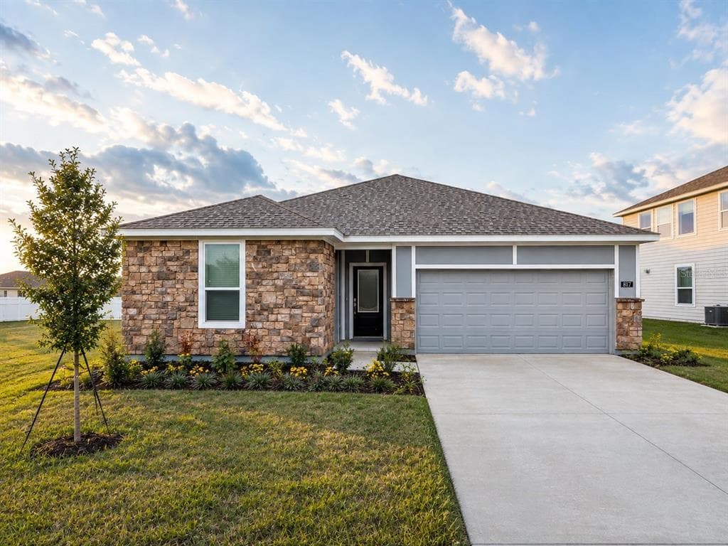 817 HOUSE BOULEVARD, HAINES CITY, FL 33844