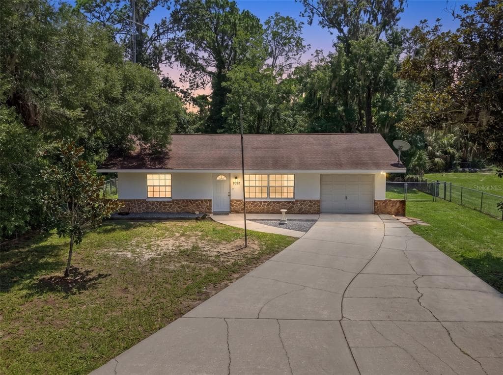 7022 W CRESTVIEW LANE, CRYSTAL RIVER, FL 34429