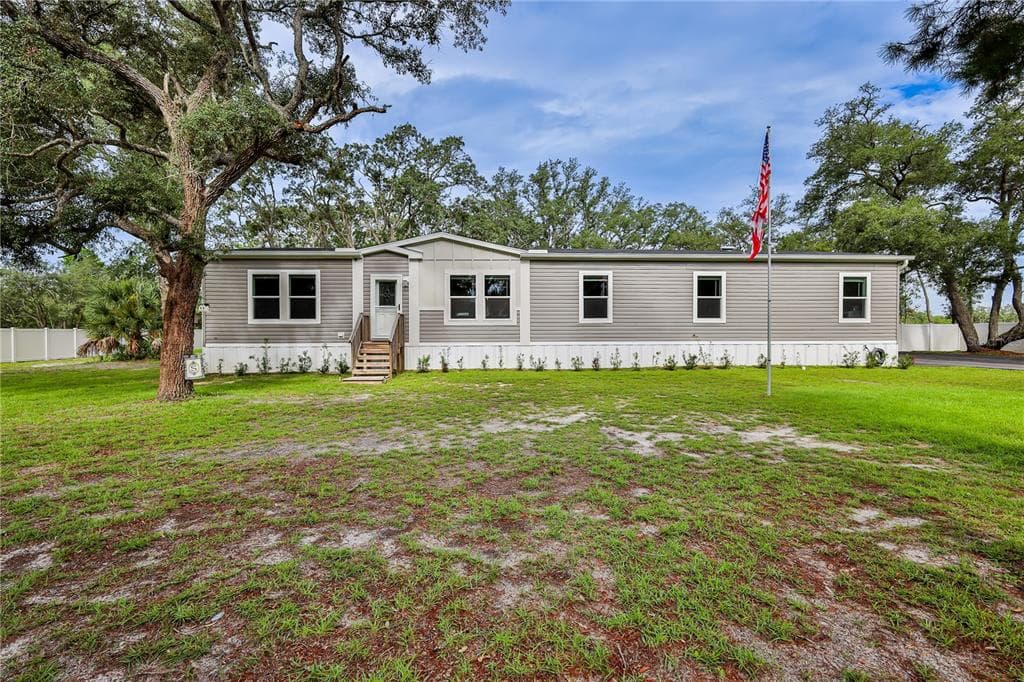 11293 CLEEVER STREET, WEEKI WACHEE, FL 34614