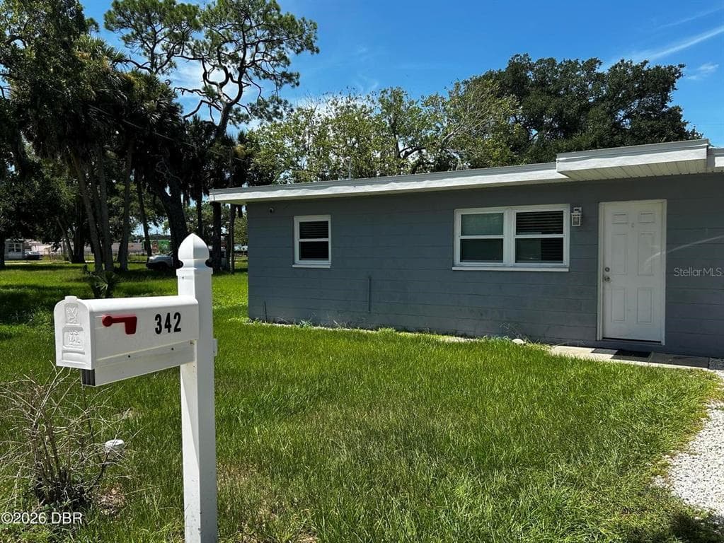 342 N CHARLES STREET, DAYTONA BEACH, FL 32114