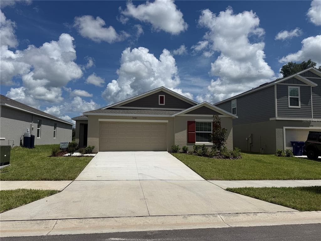 32985 TWIN FLOWER AVE, WESLEY CHAPEL, FL 33545