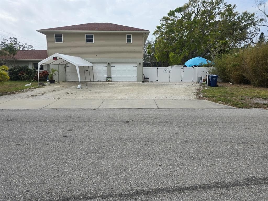 108 W 75TH STREET, BRADENTON, FL 34209