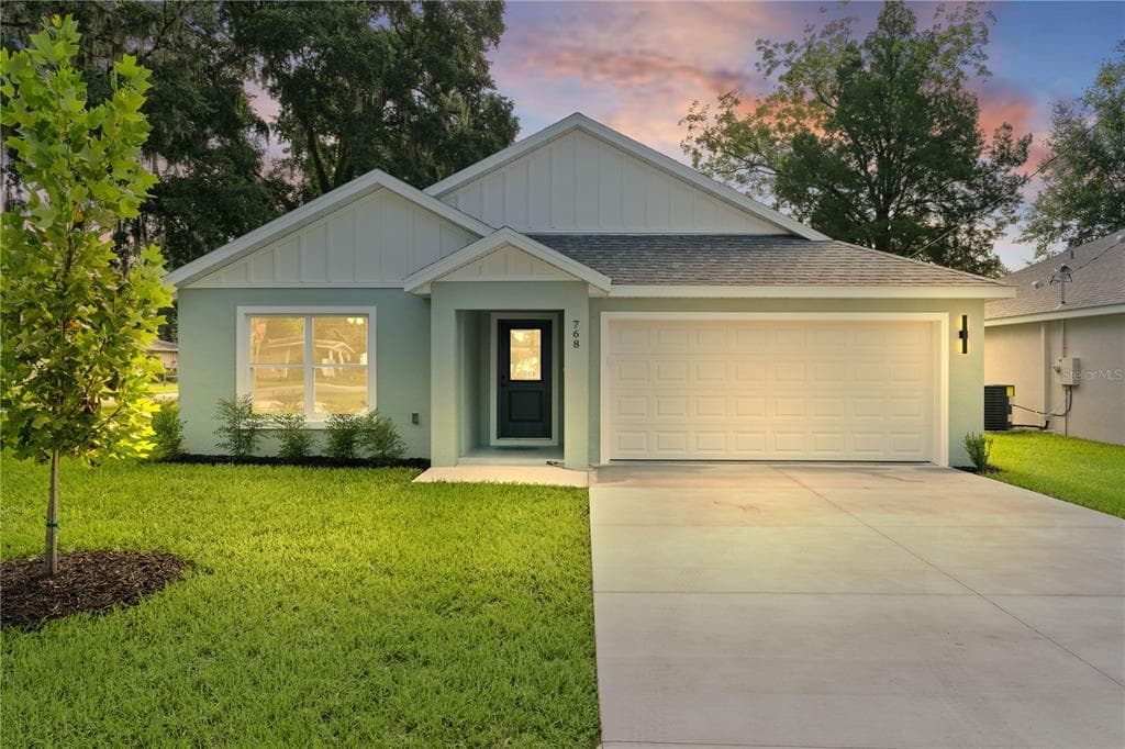 768 POWELL STREET, WILDWOOD, FL 34785