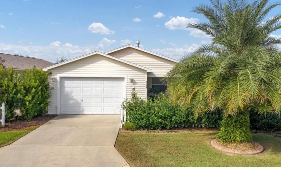 1037 RIDGEVILLE ROAD, THE VILLAGES, FL 32162