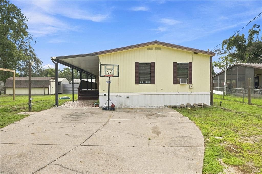 12313 SE 86TH AVENUE, BELLEVIEW, FL 34420