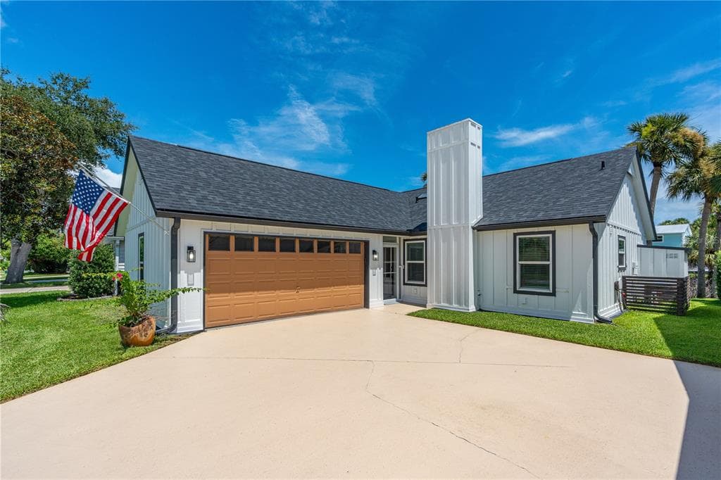 762 PINE SHORES CIRCLE, NEW SMYRNA BEACH, FL 32168