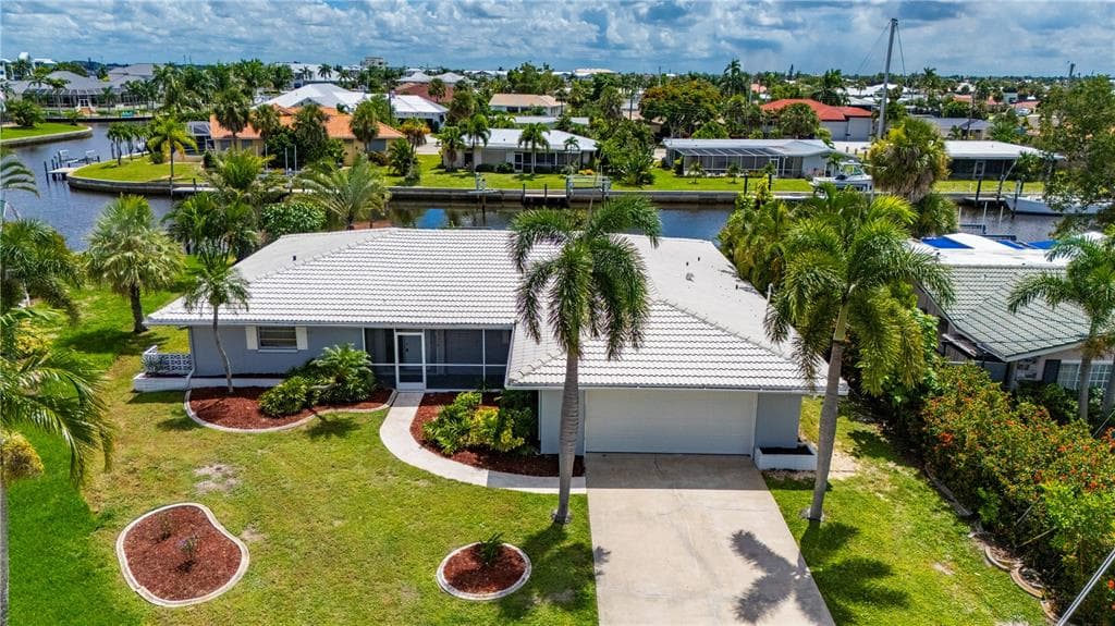 110 GULFVIEW ROAD, PUNTA GORDA, FL 33950