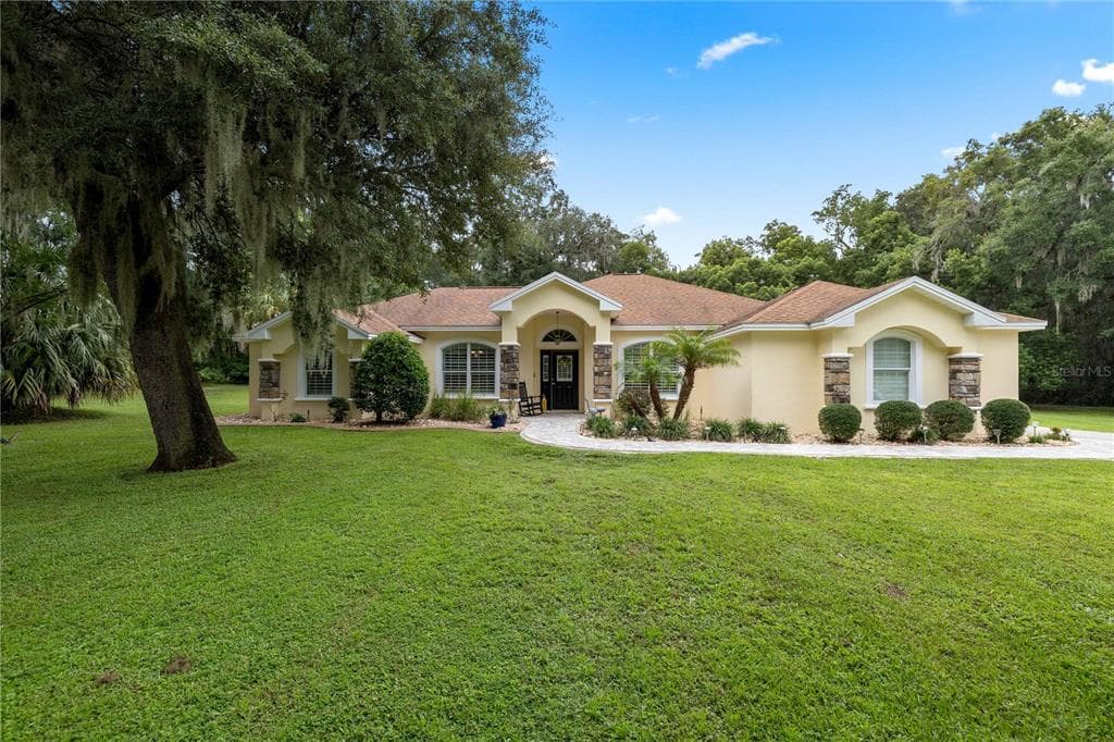 17261 SE 101ST AVENUE ROAD, SUMMERFIELD, FL 34491