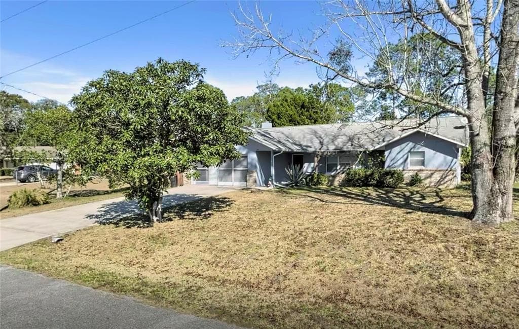 180 BEECHWOOD LANE, PALM COAST, FL 32137