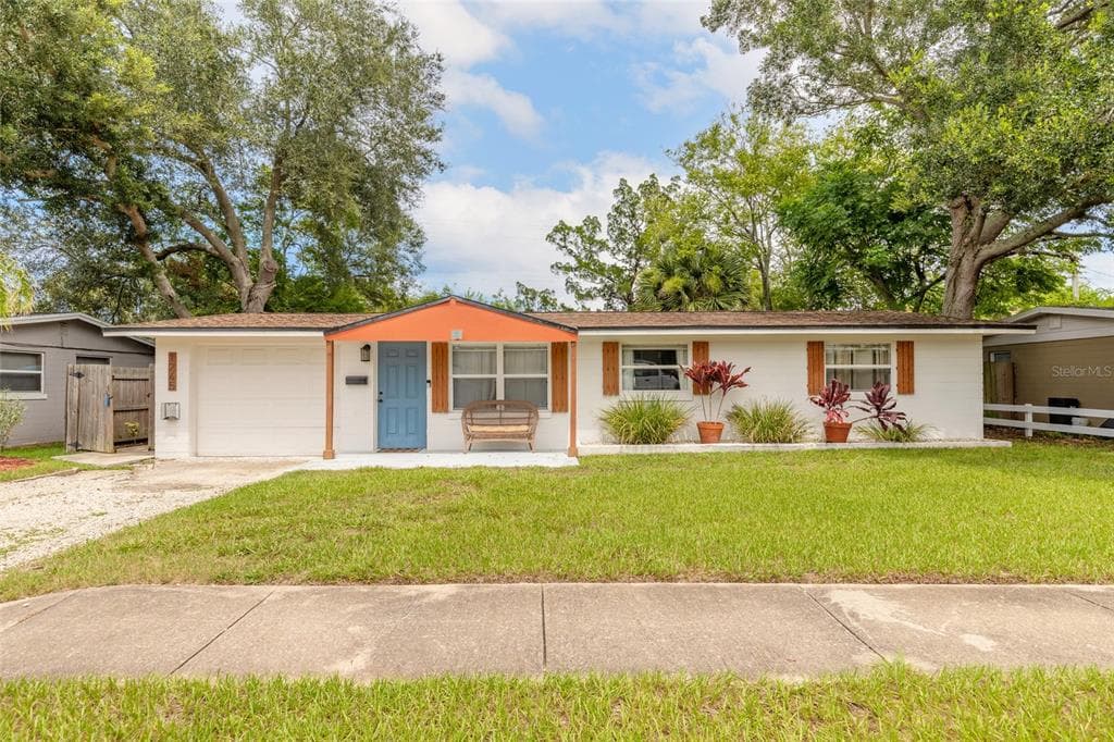 1245 ESSEX ROAD, DAYTONA BEACH, FL 32117