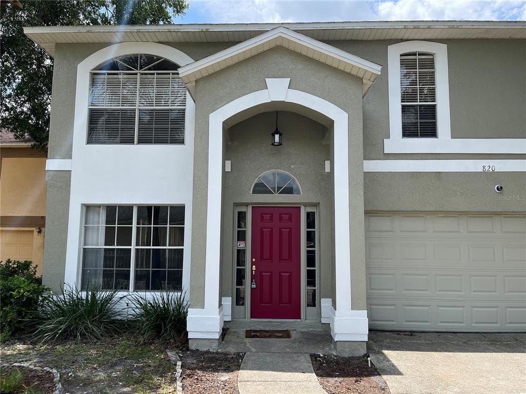 820 STONECHAPEL COURT, APOPKA, FL 32712