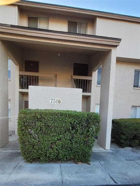 7516 NEEDLE LEAF PLACE # 43, TAMPA, FL 33617
