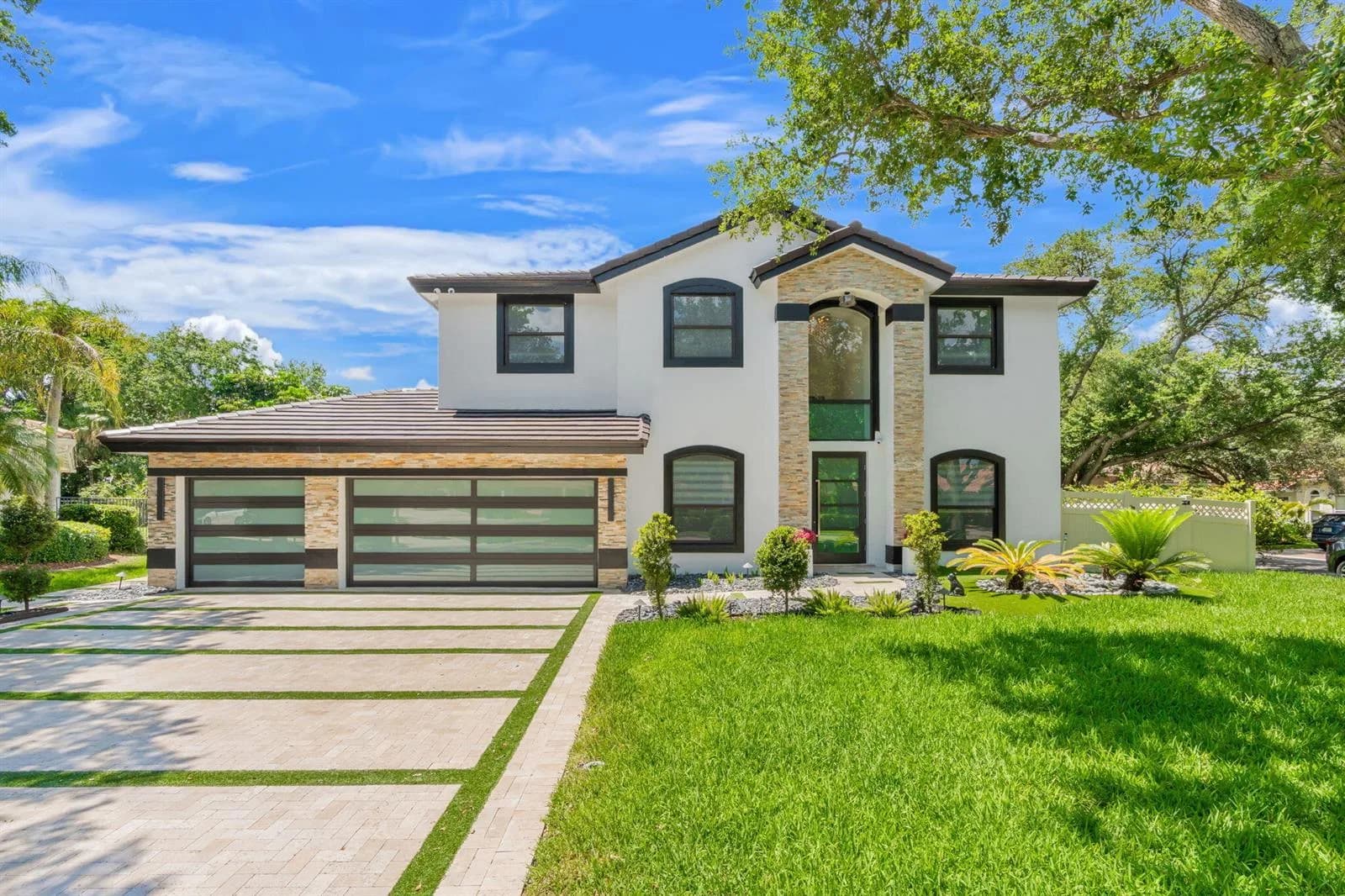 1254 NW 102nd Way, Coral Springs, FL 33071