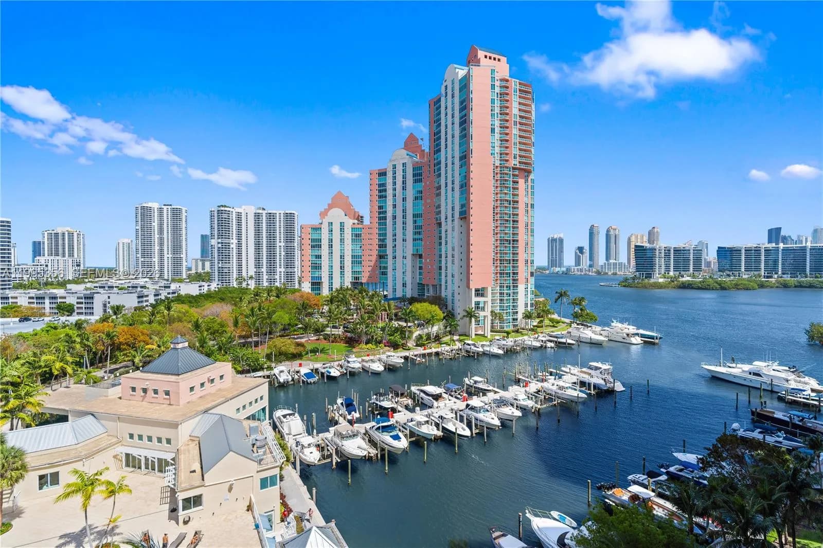 3340 NE 190th St # 1004, Aventura, FL 33180