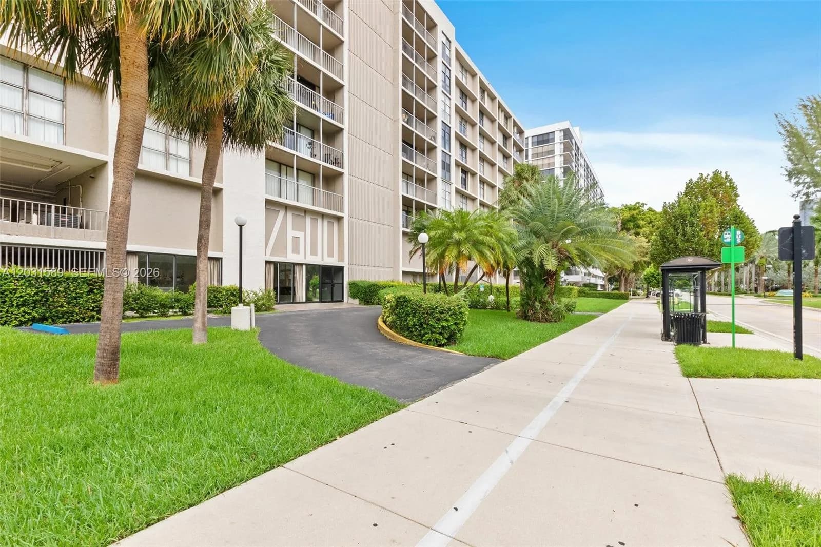17600 N Bay Rd # N302, Sunny Isles Beach, FL 33160