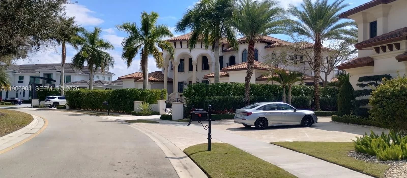 7130 Lemon Grass Dr, Parkland, FL 33076