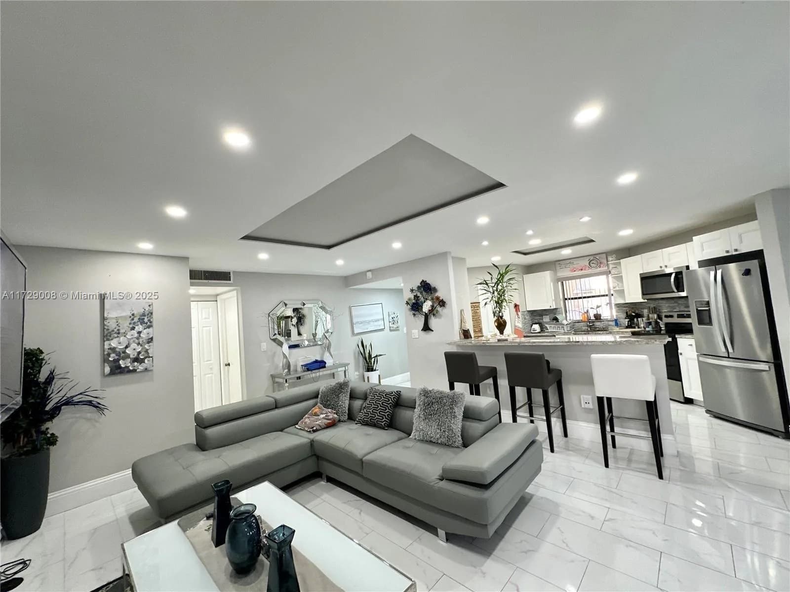 6655 W Broward Blvd # 201, Plantation, FL 33317