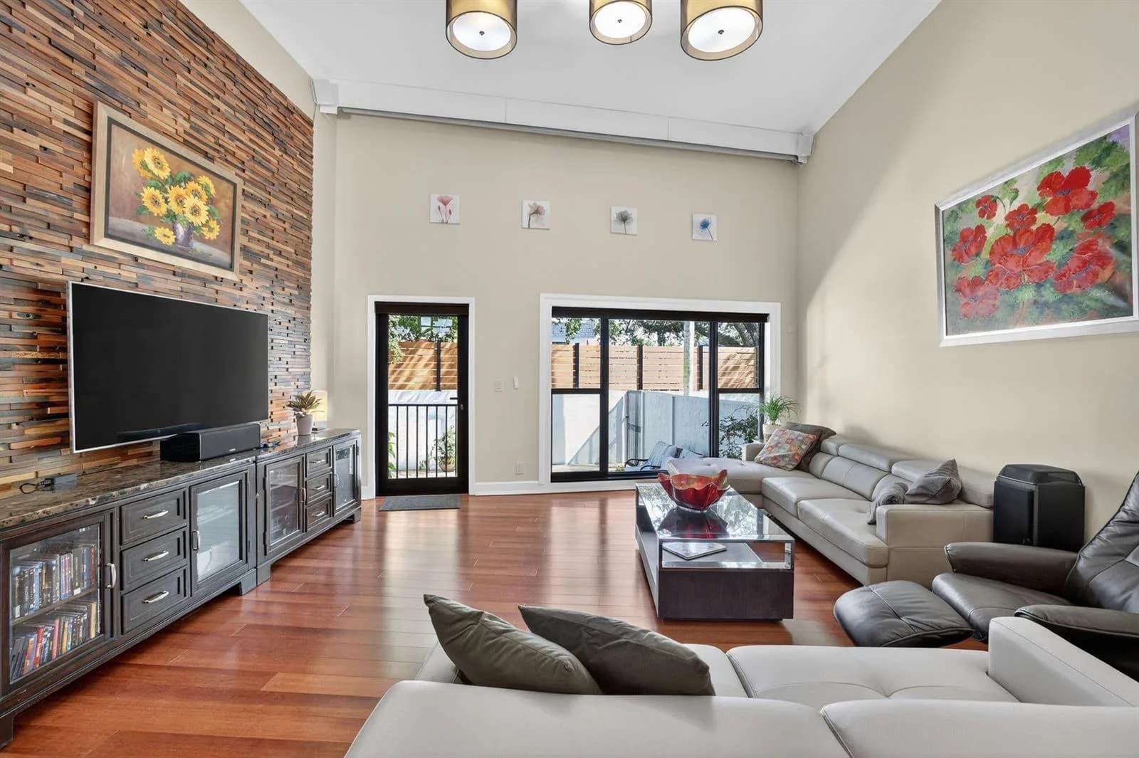 3000 NE 8th Terrace # B4, Oakland Park, FL 33334