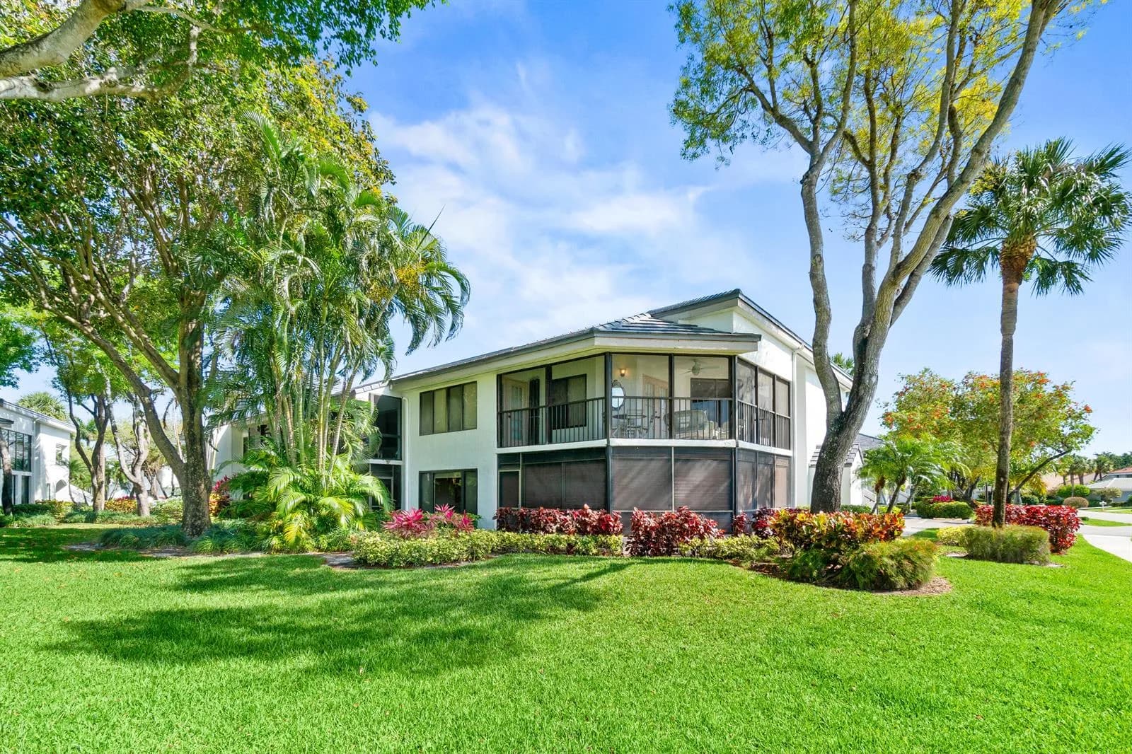 7533 Glendevon Lane # 905, Delray Beach, FL 33446