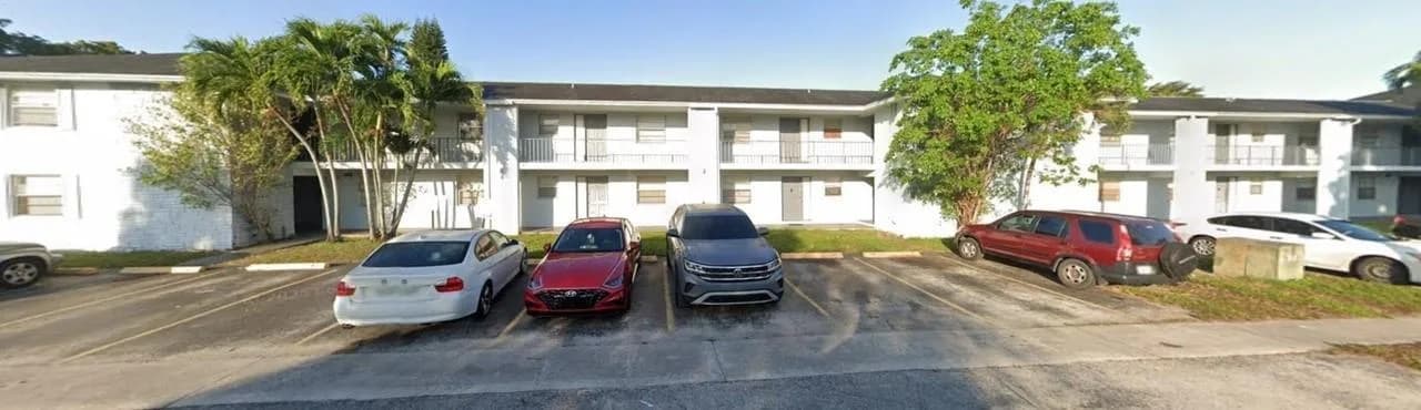 2221 NW 58 Avenue, Lauderhill, FL 33313