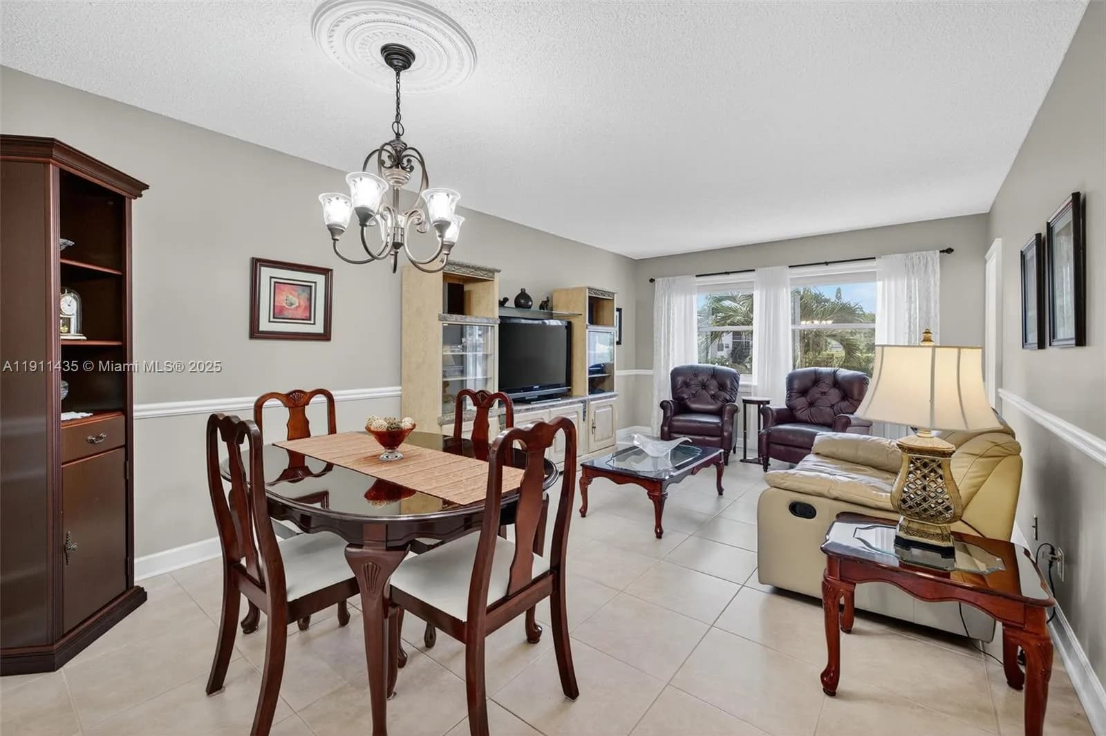 3501 NW 47th Ave # 507, Lauderdale Lakes, FL 33319