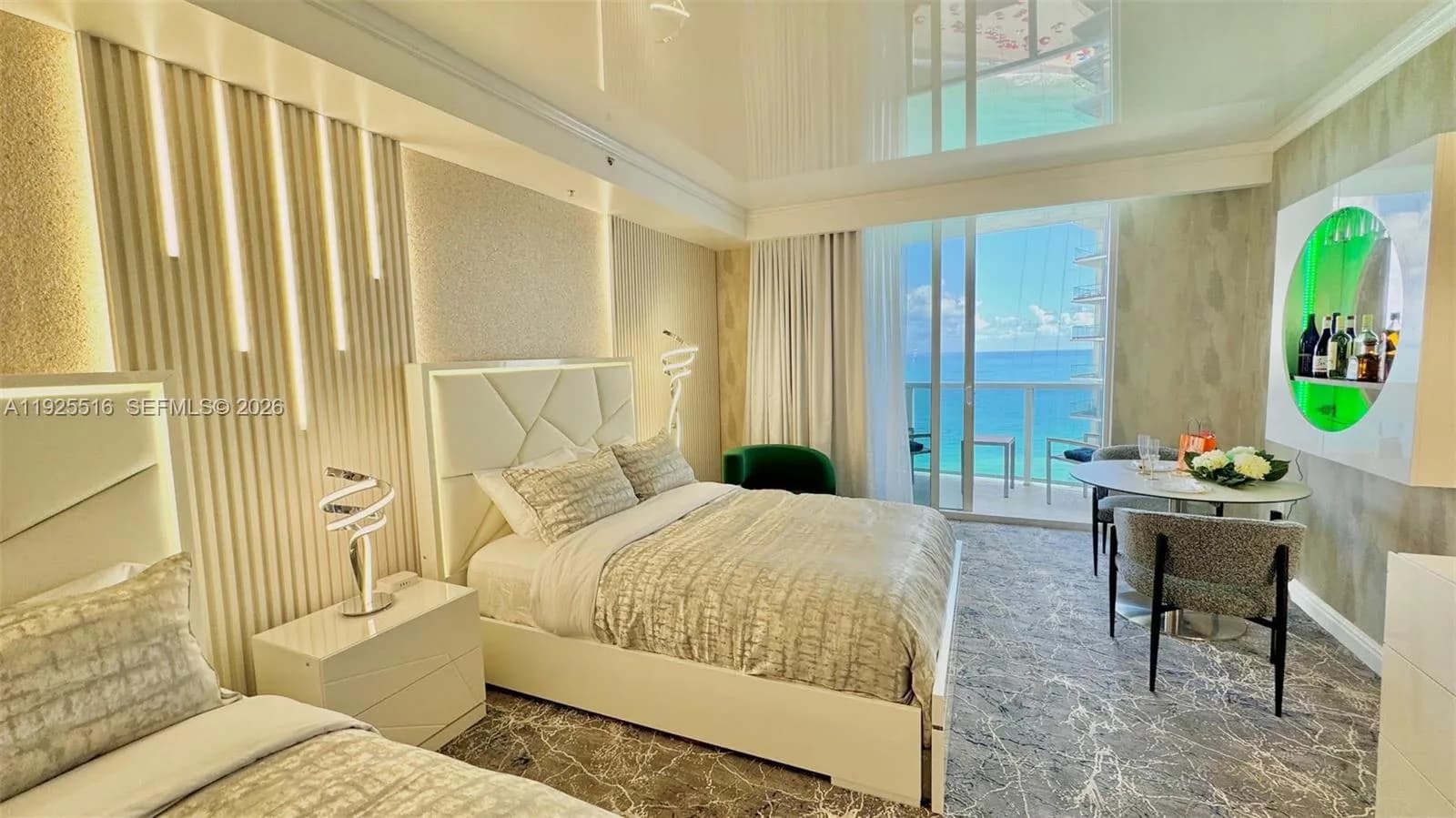 18001 Collins Ave # 2512, Sunny Isles Beach, FL 33160