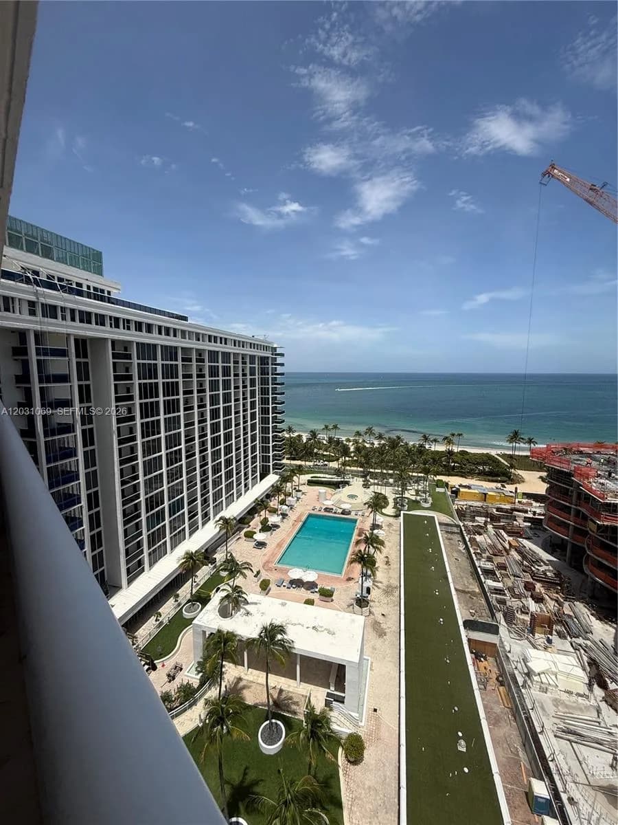 10275 Collins Ave # 1221, Bal Harbour, FL 33154