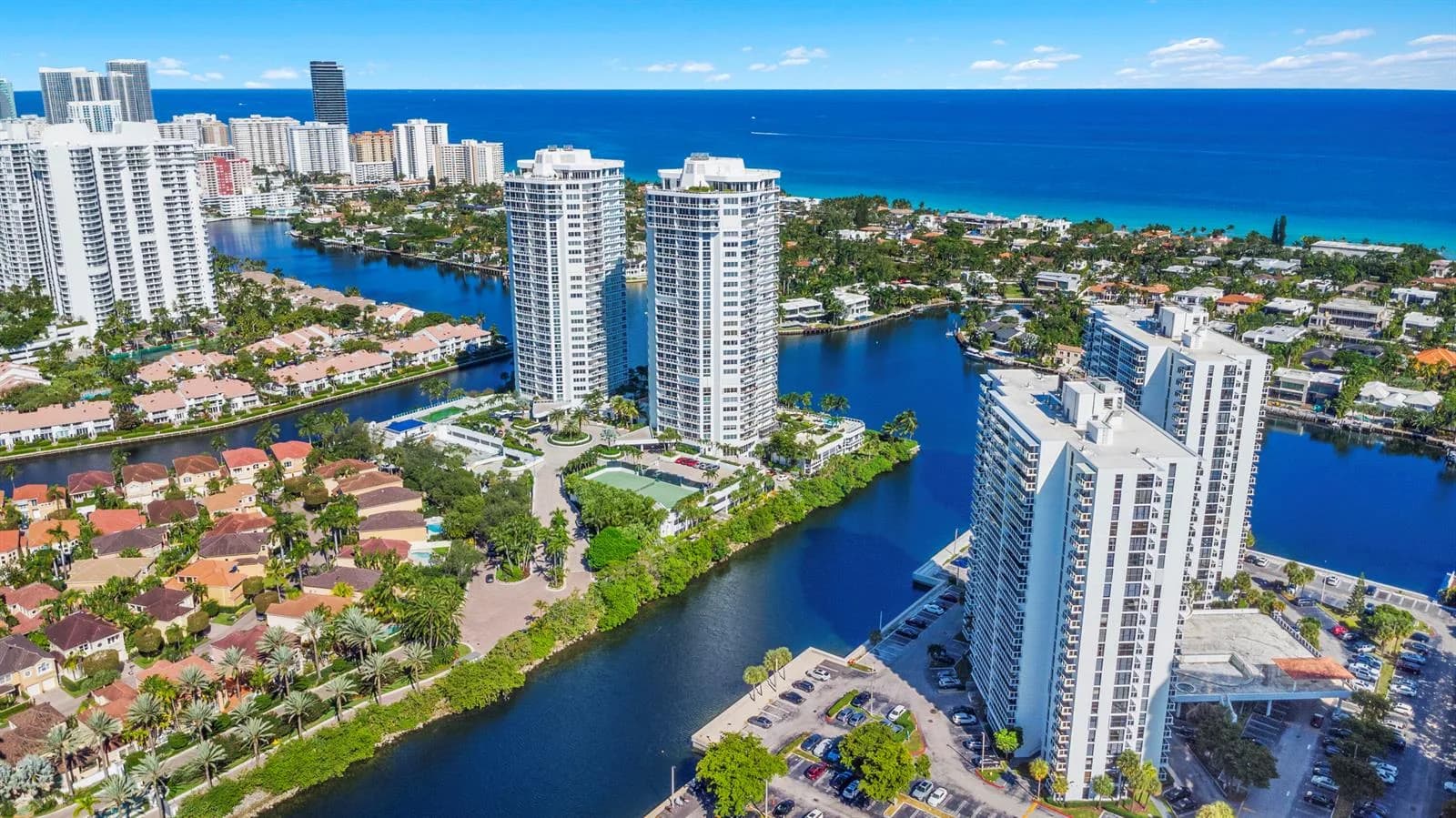 20515 E Country Club Drive # 345, Aventura, FL 33180