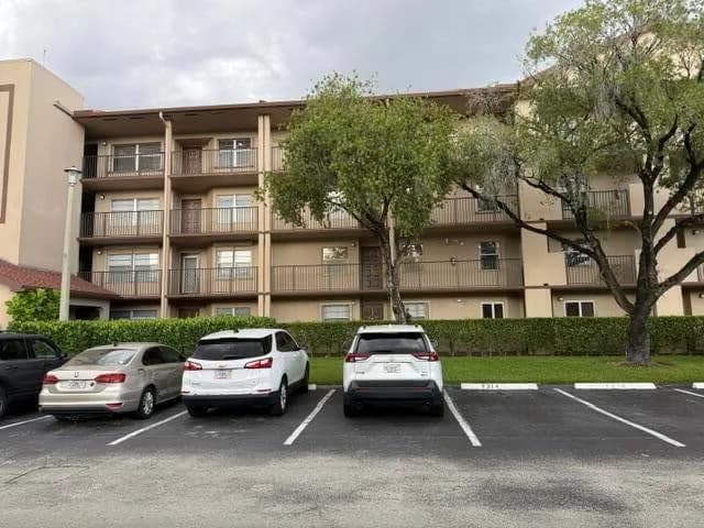13455 SW 16TH Court # 212F, Pembroke Pines, FL 33027