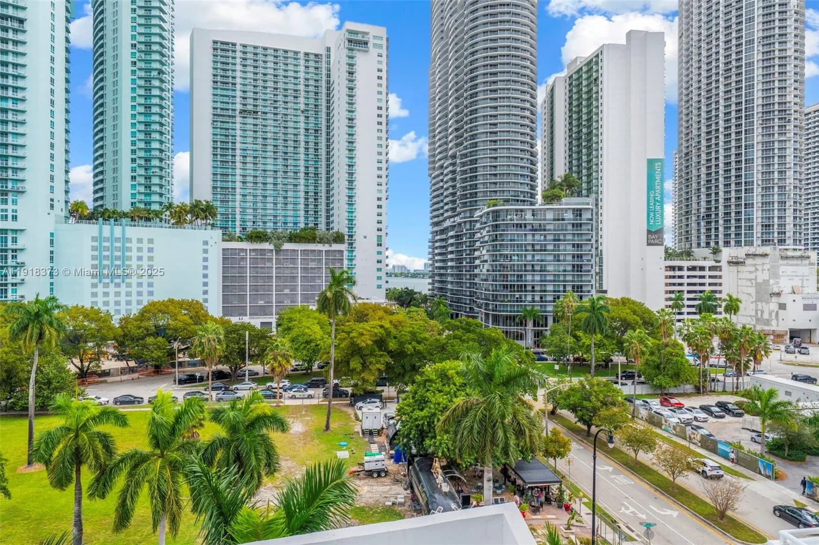 275 NE 18th St # 708, Miami, FL 33132
