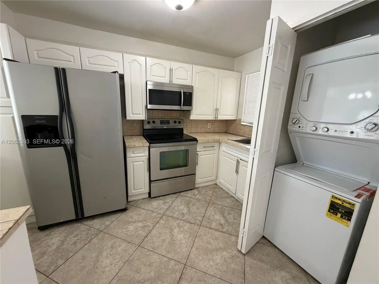 3760 NW 115th Way # 6-2, Coral Springs, FL 33065