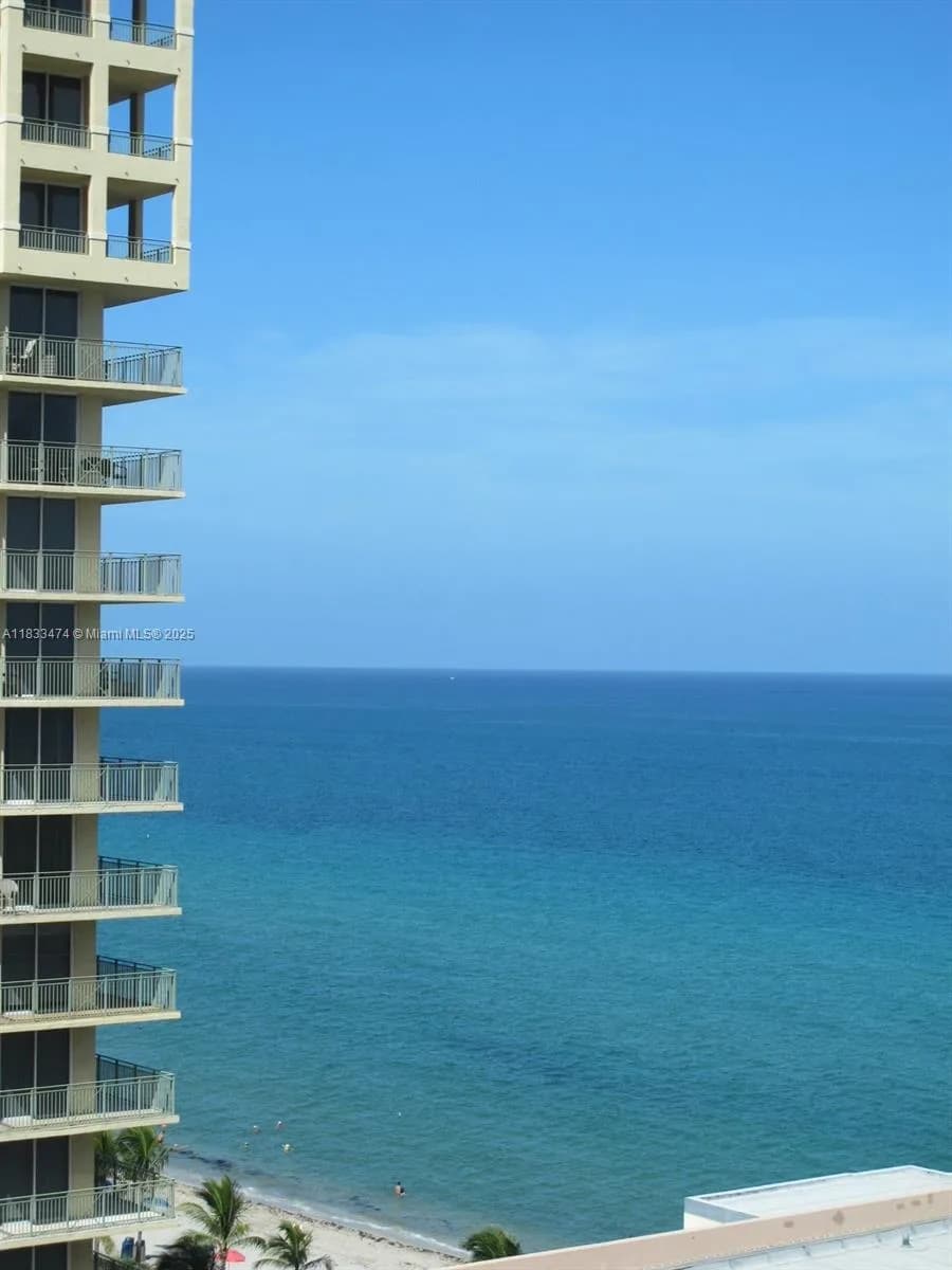 3140 S Ocean Dr # 1207, Hallandale Beach, FL 33009