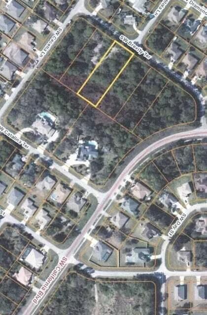 2071 SW Brevity Terrace, Port St. Lucie, FL 34953