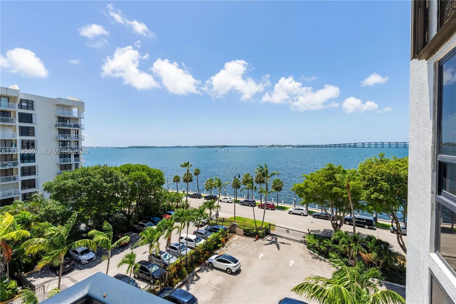 1450 Brickell Bay Dr # 602, Miami, FL 33131