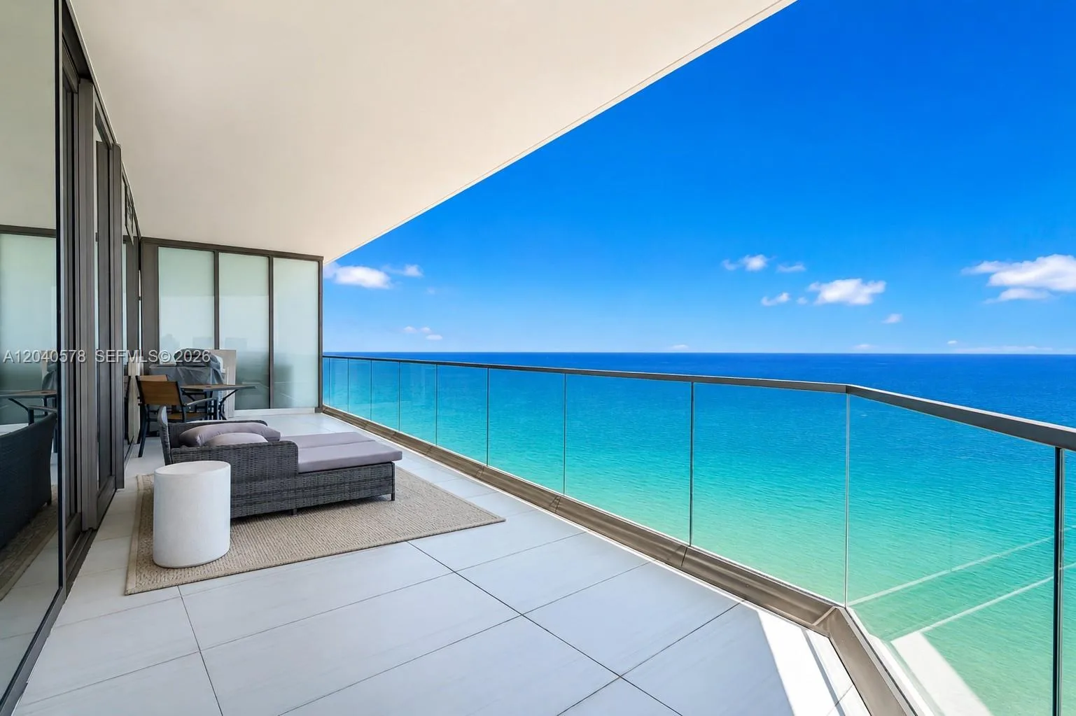 18975 Collins Ave # 2004, Sunny Isles Beach, FL 33160