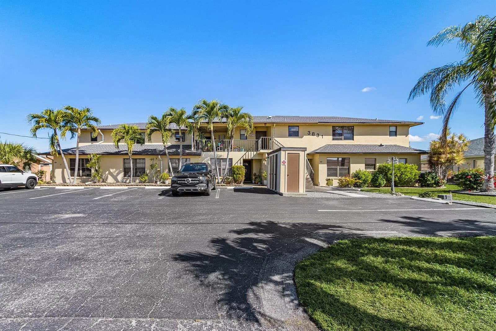 3831 SE 11th Place # 101, Cape Coral, FL 33904