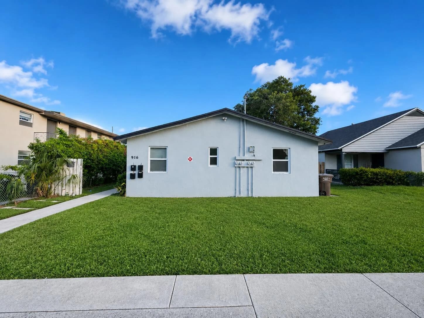 916 4th Street # 4, West Palm Beach, FL 33401