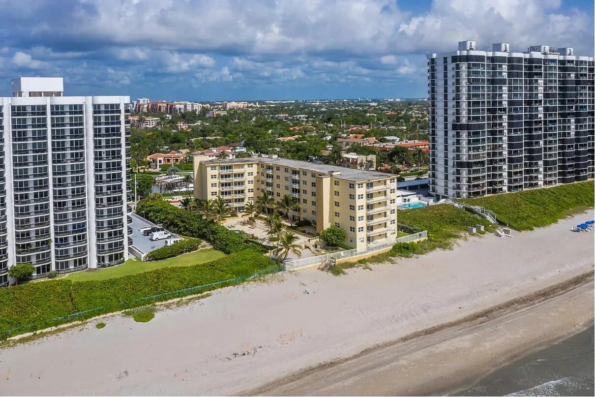310 S Ocean Boulevard # 305, Boca Raton, FL 33432