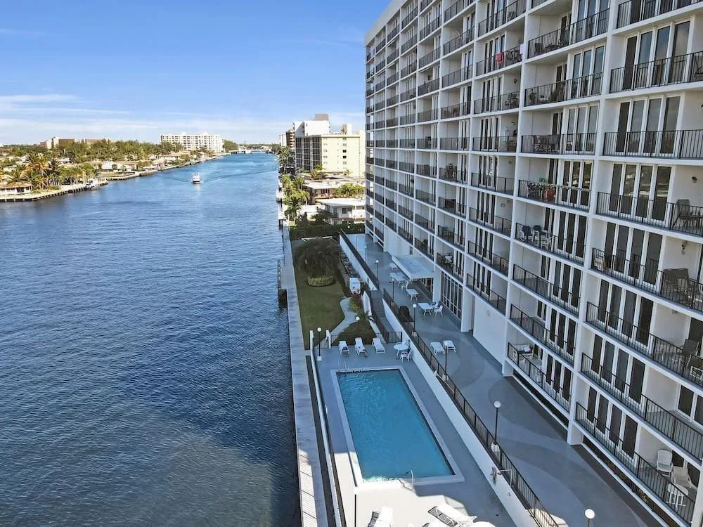 521 N Riverside Drive # 602, Pompano Beach, FL 33062